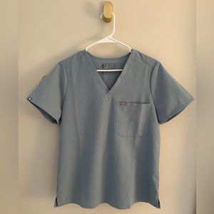 Figs Catarina One Pocket Scrub Top - Dusty Blue - Size Medium